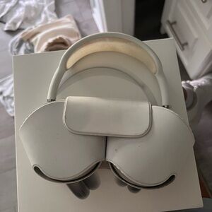 White Over-Ear Headphones